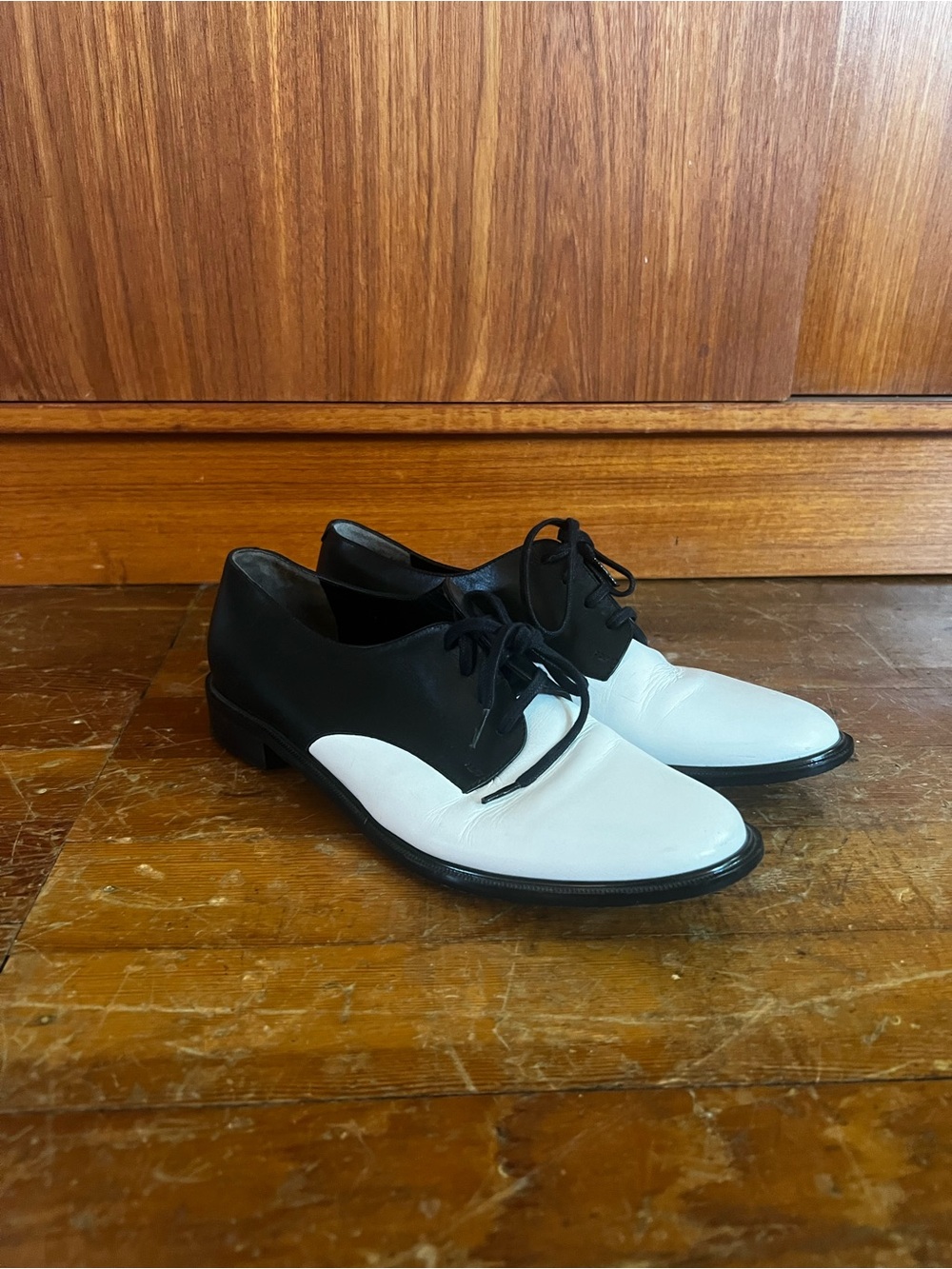 ROBERT CLERGERIE Jasi Lace Up Leather Saddle Oxfords 6.5